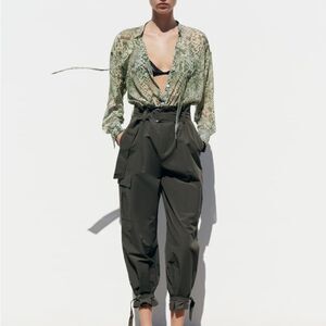 Zara Snake Skin Print Tie Neck Blouse Green L NWT‎